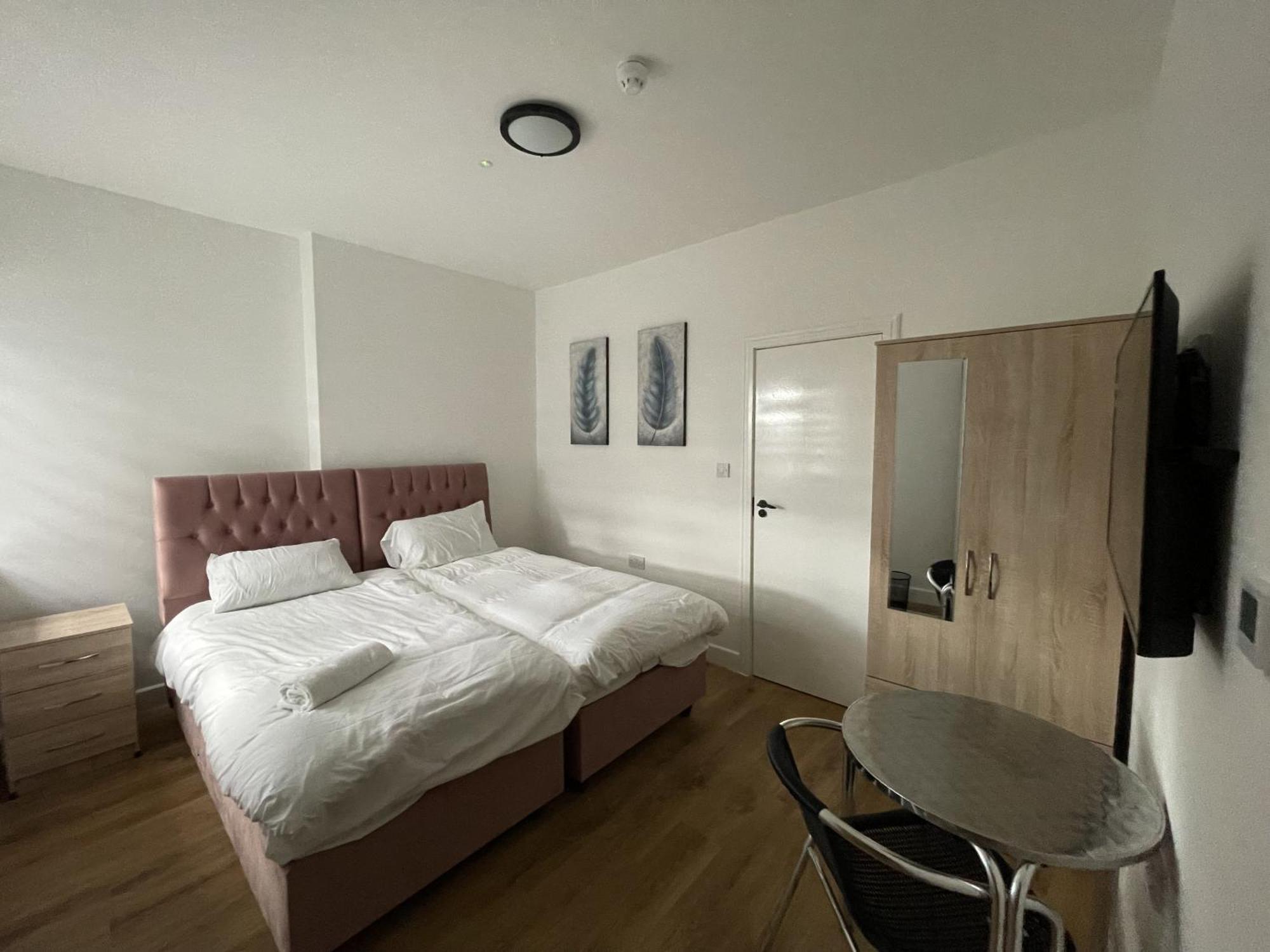 The Barrington Hotel New Barnet Phòng bức ảnh